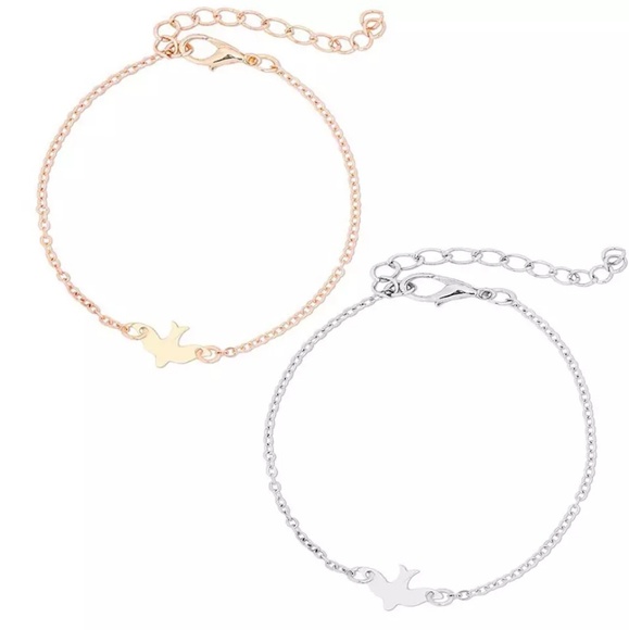 Just arrived!! Delicate dove charm bracelet - Picture 3 of 5